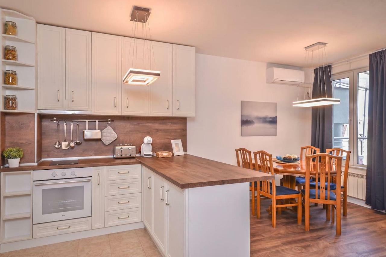 South Park, Vitosha View, 2-Bdr, 2-Bthr Apartment By Flat Mаnager Sofia Ngoại thất bức ảnh