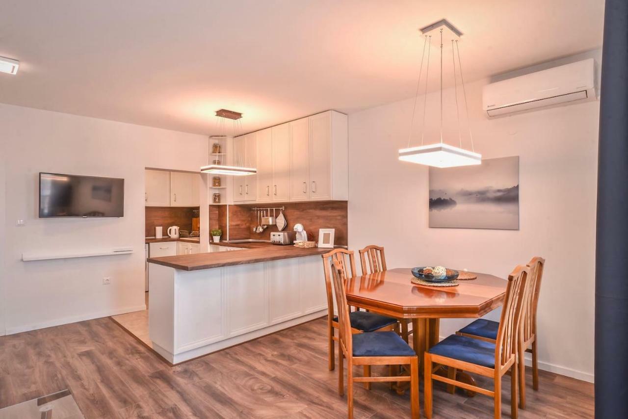 South Park, Vitosha View, 2-Bdr, 2-Bthr Apartment By Flat Mаnager Sofia Ngoại thất bức ảnh